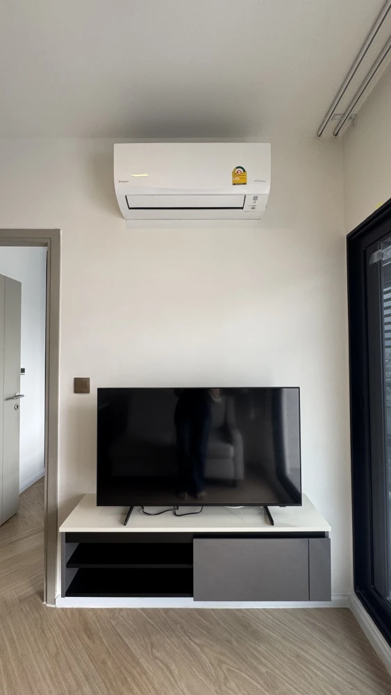 For rent: Modiz Collection BangPho. Nice room, great location, beautiful Chao Phraya River view, fully furnished. Book now!