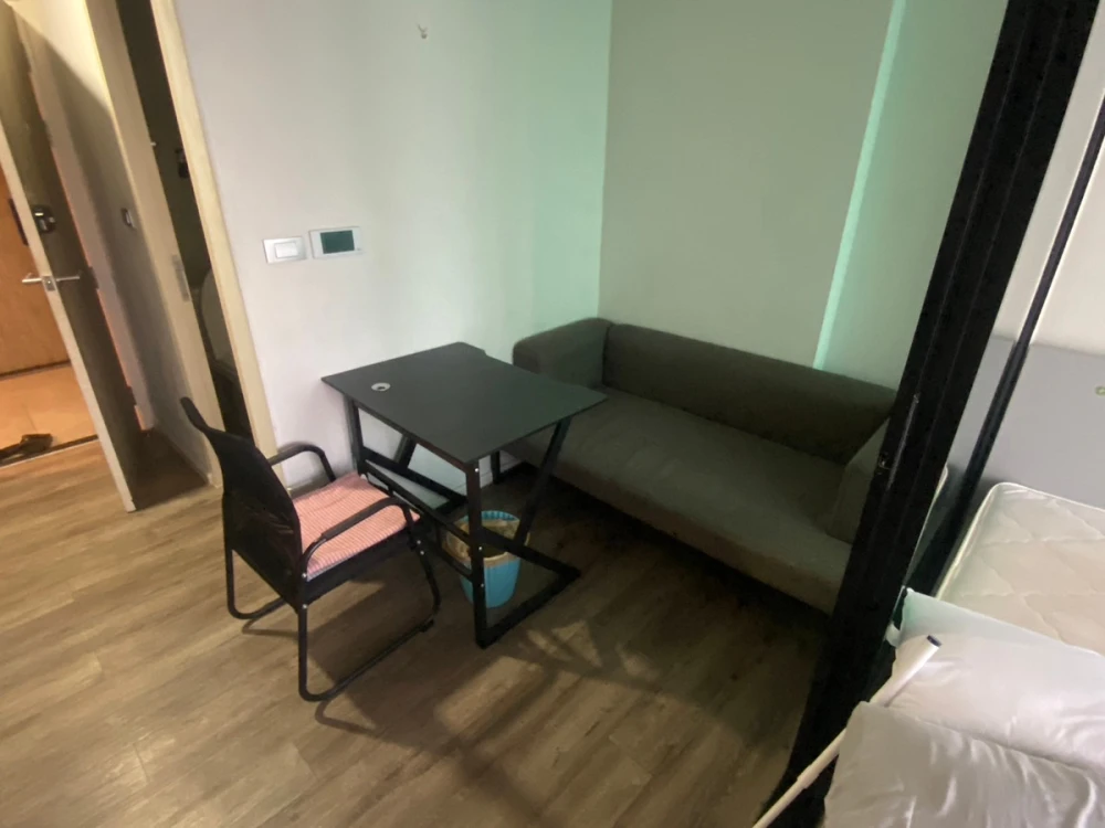 For rent: Modiz Interchange, 5th floor, fully furnished unit. Book now! Don't wait! Act fast!