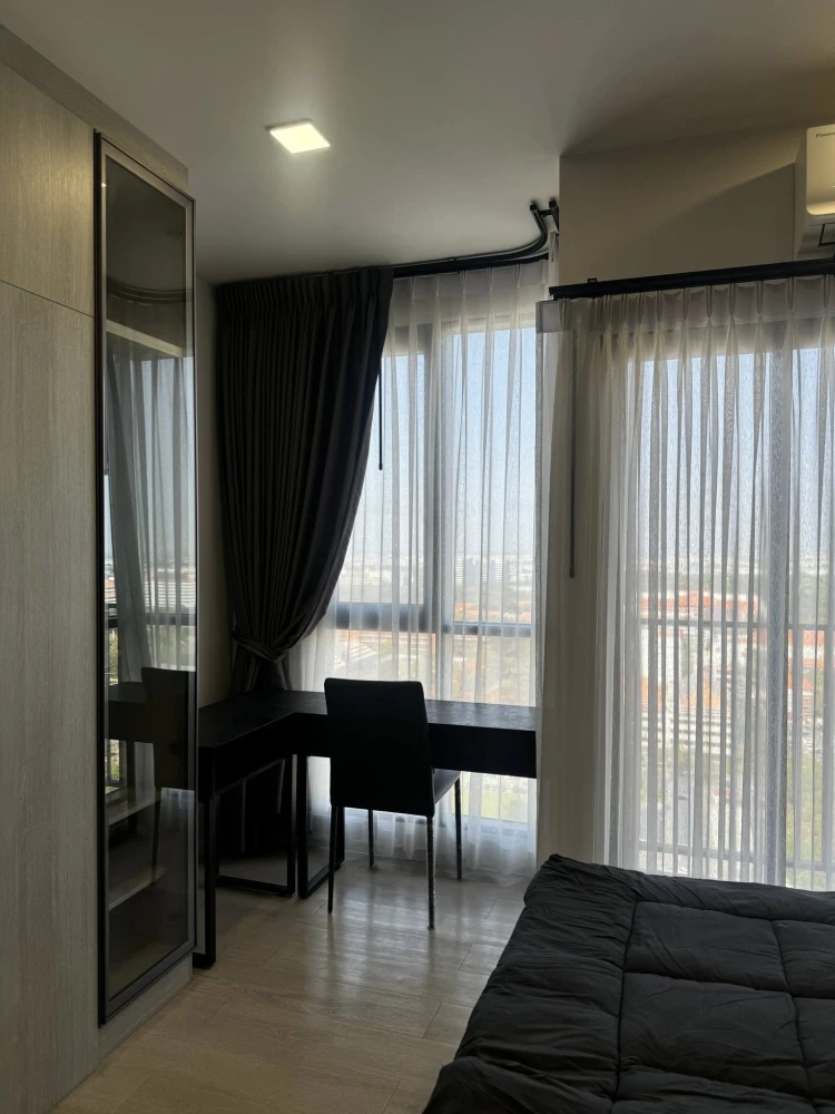 For rent: Modiz Launch Rangsit, a lovely room with complete furniture and appliances. Just bring your bags and move in!