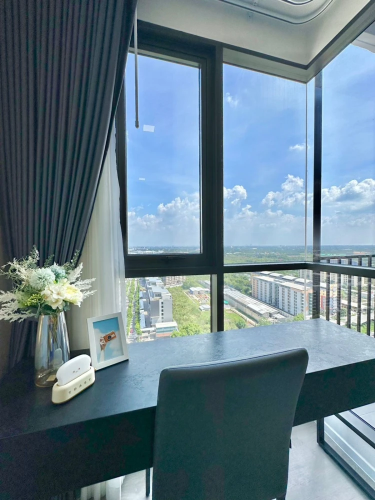 For rent: Modiz Launch Rangsit, fully furnished room, nice to live in. If interested, hurry and reserve now. Don't wait, hurry!