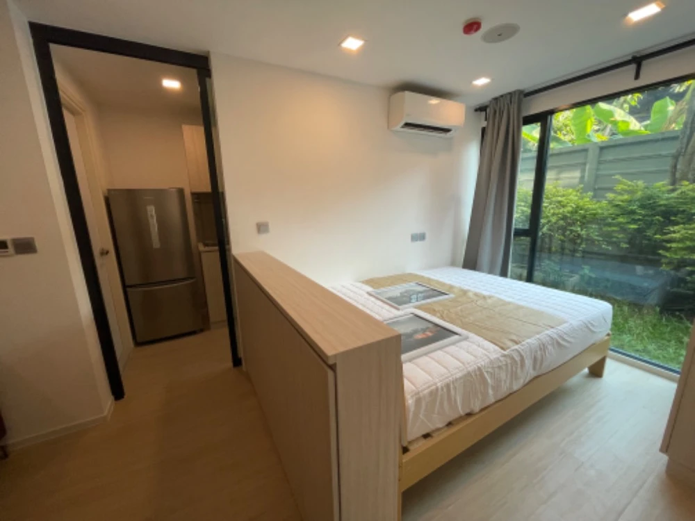 For rent: Modiz Ratchada 32, 1st floor, fully furnished unit, ready to move in. Book now, don't wait!