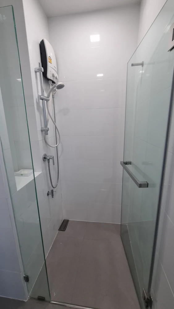 For rent: Modiz Rhyme Ramkhamhaeng, 14th floor, fully furnished, very livable. Book now!