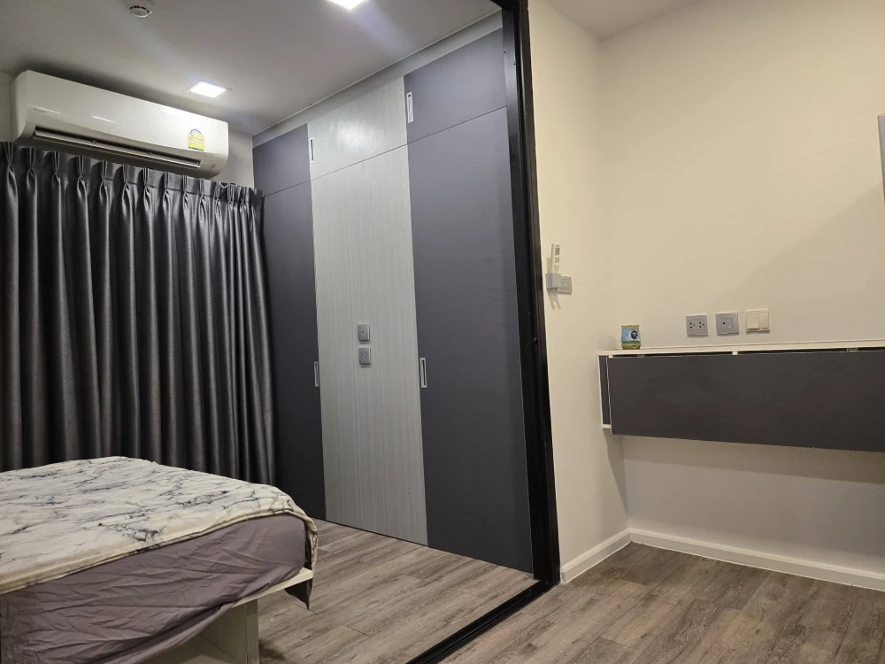 Modiz Station condo for rent. Quiet and private interior unit, fully furnished. Just bring your belongings and move in!