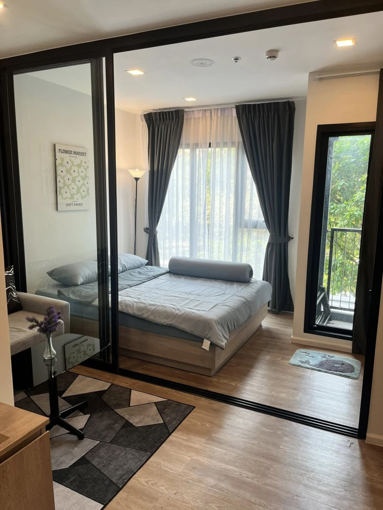 For rent: Modiz Sukhumvit 50, 2nd floor, fully furnished room, nice to live in. If interested, hurry and reserve now. Don't miss out.
