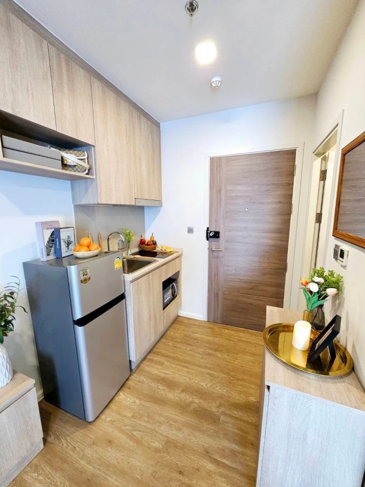For rent: Modiz Sukhumvit 50, 3rd floor. Beautifully furnished unit. Book now!