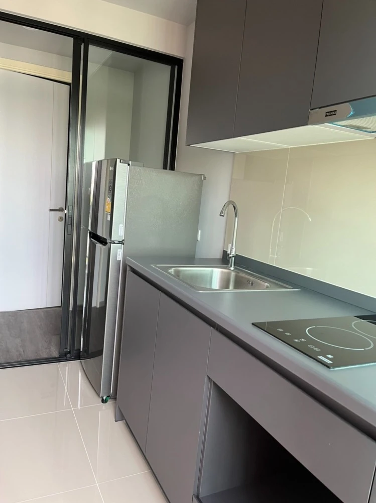 Monte Rama 9 for rent, 6th floor, nice room, comes with complete decorations. If interested, hurry and reserve now.