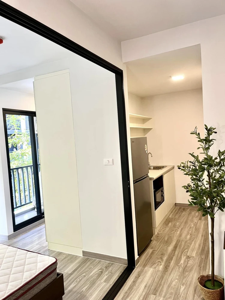 For rent: Monte' RSU, 2nd floor, nice room, fully furnished with appliances. Reserve now!