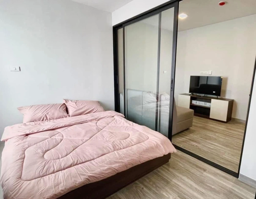 Monte’ RSU condo for rent, 5th floor. Nice and fully furnished. Book now!