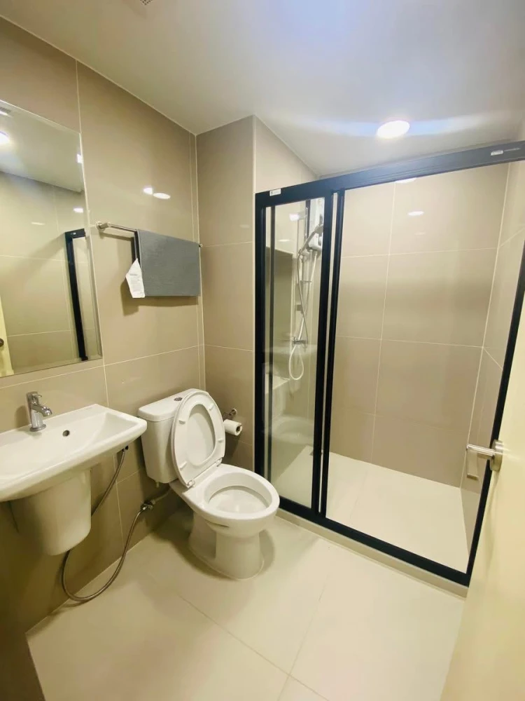 For rent: Monte' RSU, 5th floor, corner room, fully furnished, ready to move in. If interested, hurry and reserve now!