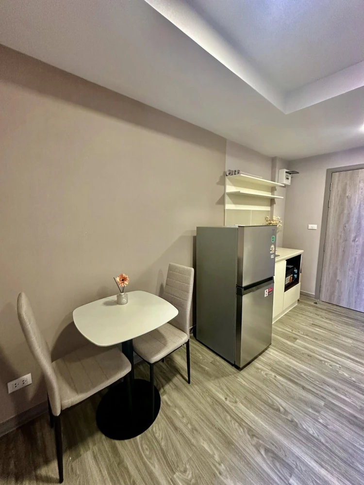 For rent: Monte' RSU, 6th floor, nice room, fully furnished, book now, don't miss out.