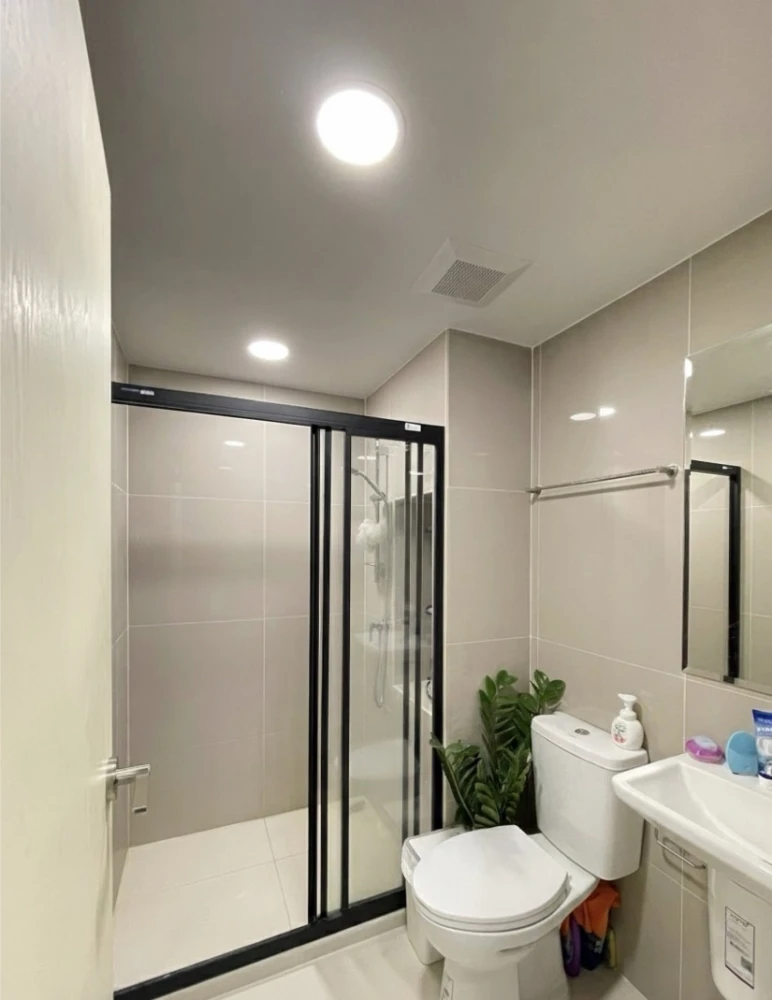 Monte’ RSU condo for rent, 6th floor. Nice and fully furnished. Book now!