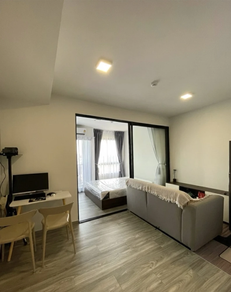 Monte’ RSU condo for rent, 6th floor. Nice and fully furnished. Book now!