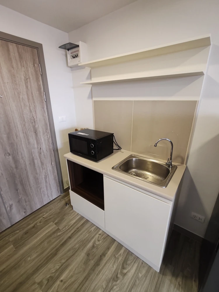 For rent: Monte' RSU, 6th floor, fully furnished, nice room, if interested, hurry and reserve now, urgent.