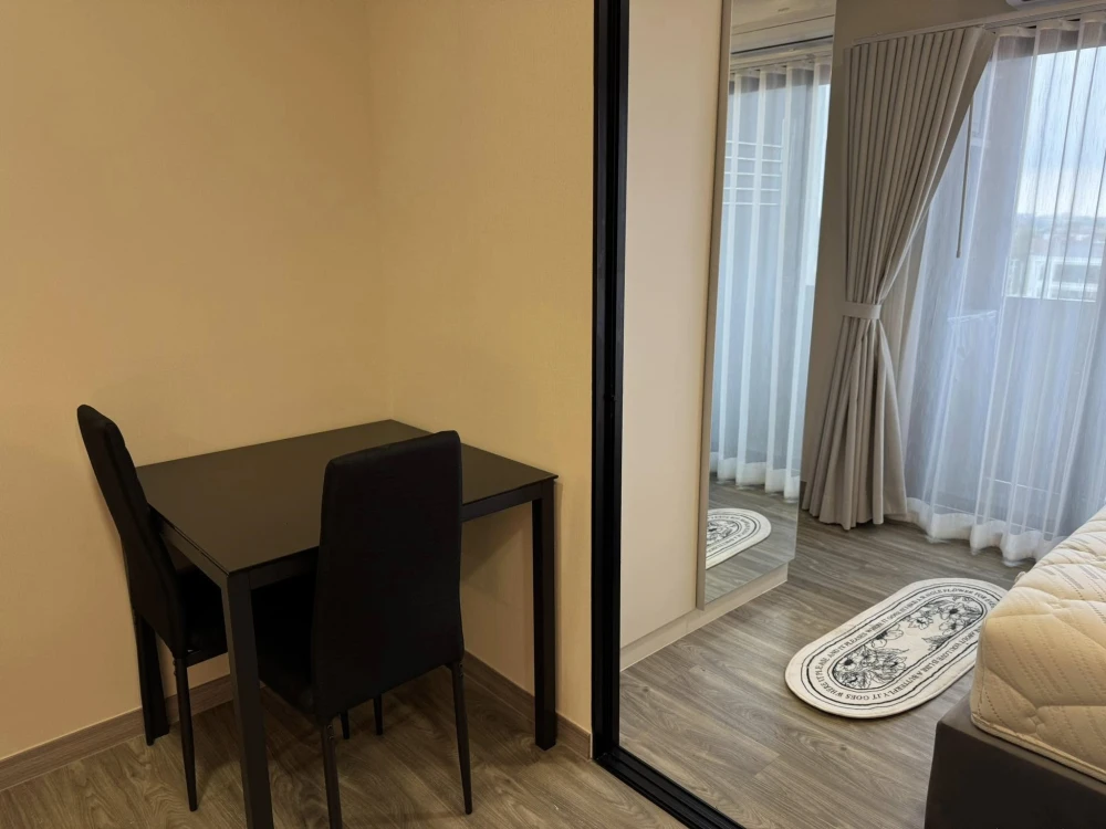 For rent: Monte' RSU, 6th floor, fully furnished room, just bring your bag and move in. Interested? Book now!