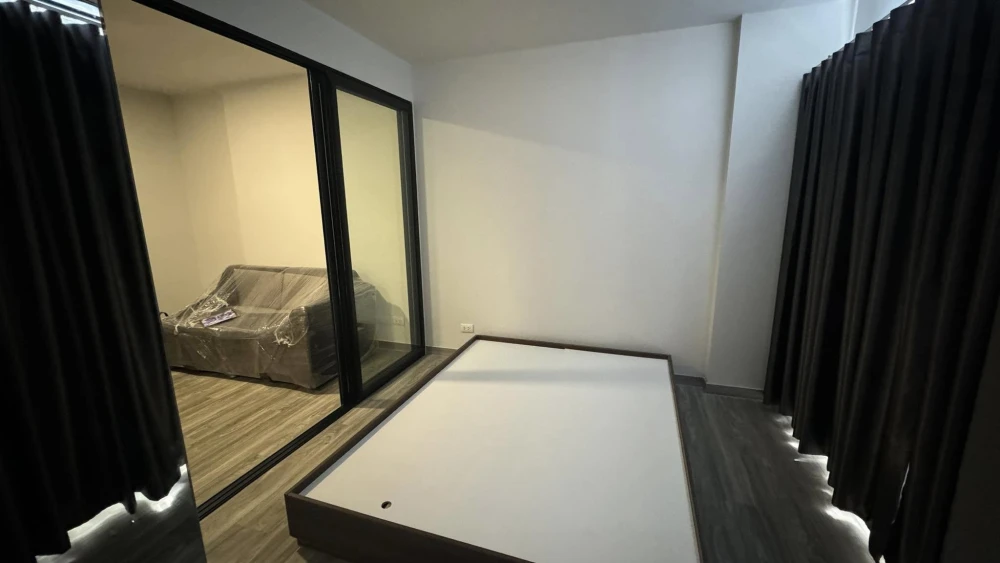 For rent: Monte' RSU, 8th floor, fully furnished, nice to live in. If interested, hurry and reserve now. Don't miss out.