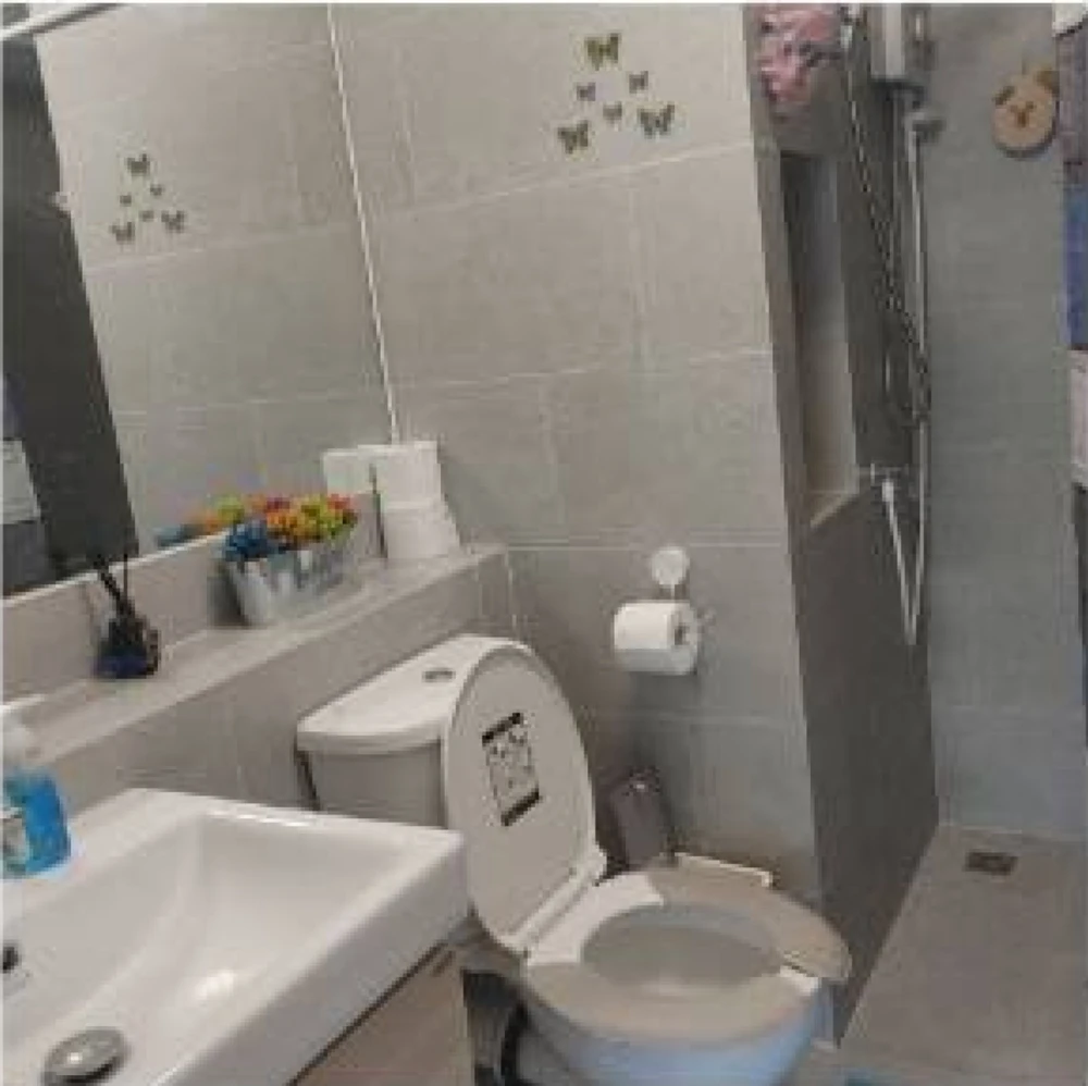 Mori Condo for rent in Muang Thong Thani. Ready to move in. Fully furnished and equipped. Just bring your belongings and move in. Don't miss out!