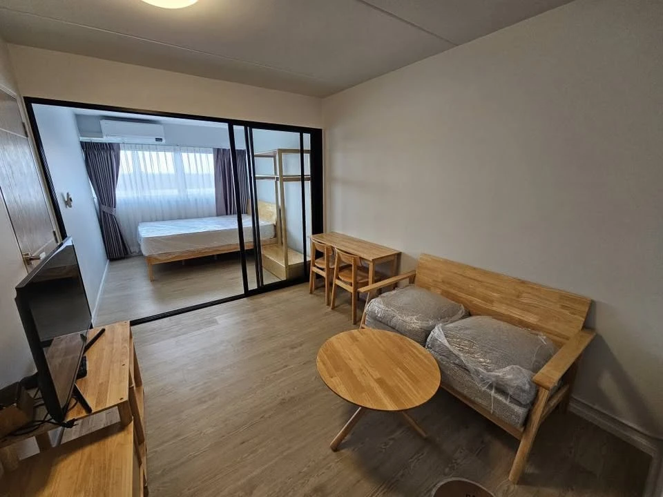 For rent: Mori Condominium Muang Thong Thani, nice room, 6th floor, good location, full facilities, reserve now.