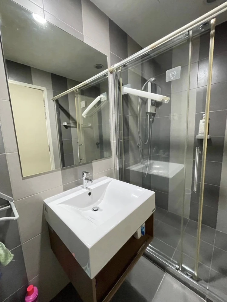 Motif Condo for rent, Sathorn-Wongwian Yai, ready to move in, fully furnished, reserve now.