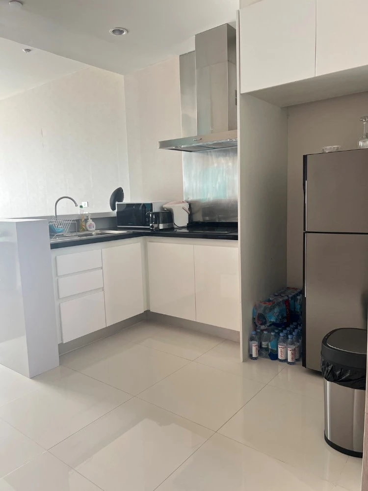 For rent: Movenpick White Sand Beach 2-bedroom, fully furnished, great view. Book now!
