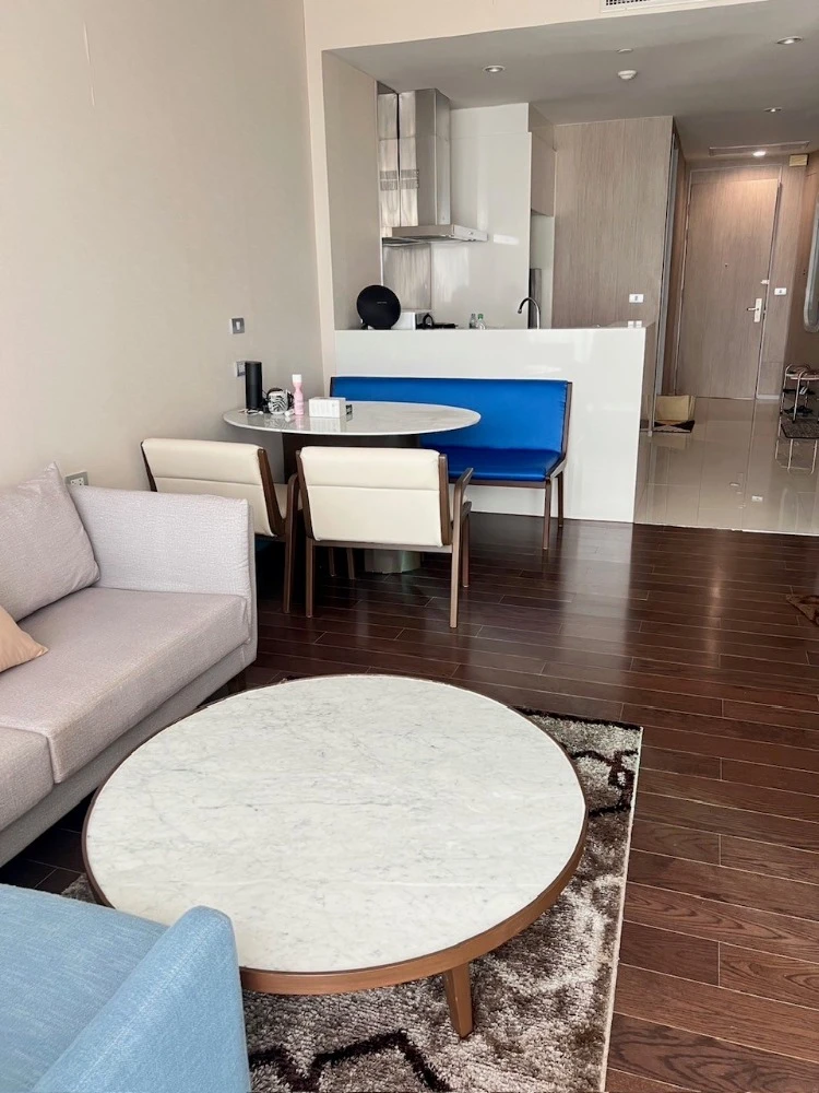 For rent: Movenpick White Sand Beach 2-bedroom, fully furnished, great view. Book now!