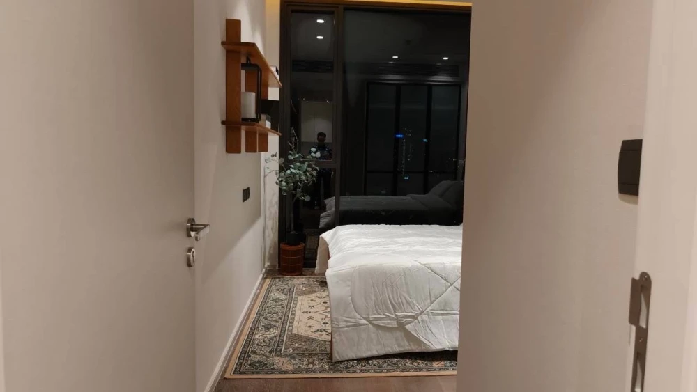 For rent: MUNIQ Sukhumvit 23, 27th floor, fully furnished. Book now!