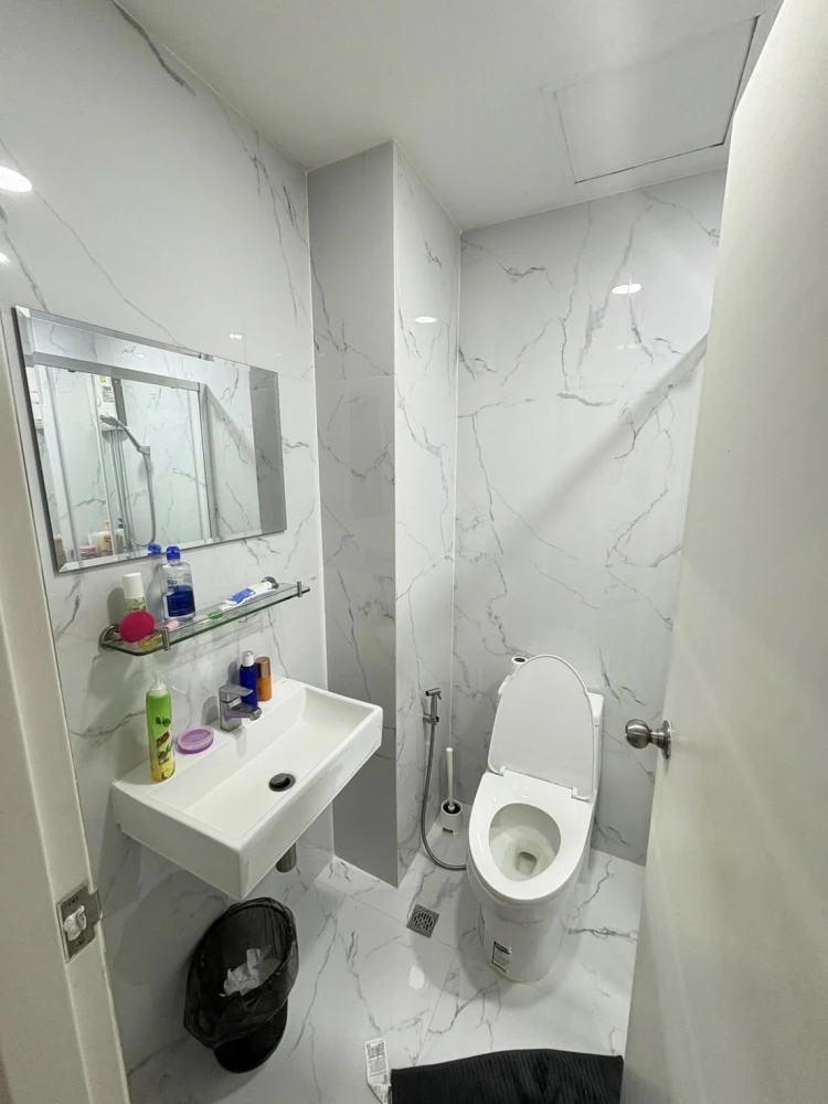 For rent: My Condo Sathorn Taksin, ready to move in, lots of usable space, good price, hurry up and reserve, don't miss out.