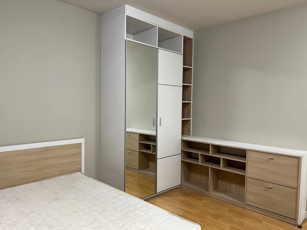 For rent: My Condo Sukhumvit 103, studio room, 2nd floor, corner room, privacy. Hurry and reserve now.
