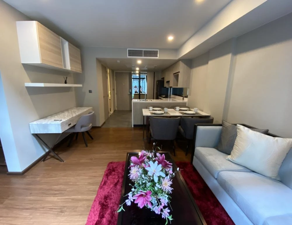 Na Vara Residence for rent. Nice, fully furnished rooms. Book now!