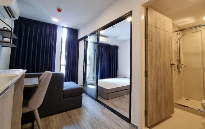 For rent: Na Veera Phahol-Ari, 4th floor, fully furnished, nice room, reserve now, don't miss out.