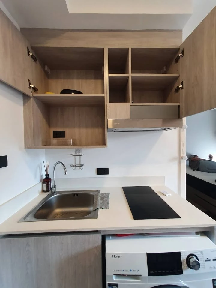 For rent: Na Veera Phahol-Ari. Nice room, fully furnished, complete amenities. Book now, don't miss out!!!