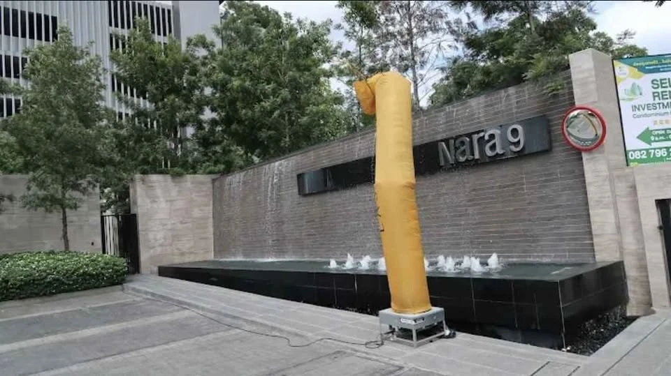 For rent: Nara 9 by Eastern Star, corner room, not crowded, decorated in a neutral tone, comes with complete furniture, reserve now.