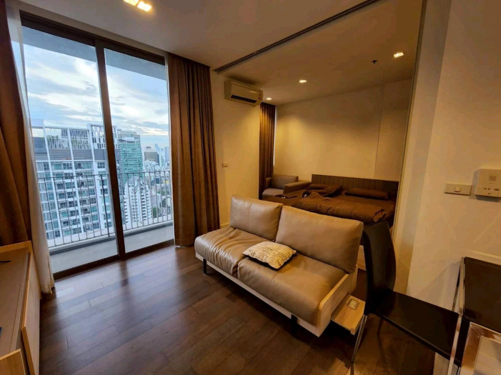 For rent: Nara 9 by Eastern Star, fully furnished and comfortable unit. Book now! Don't miss out! Act fast!