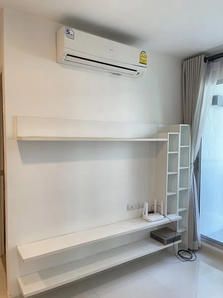 For rent: Natureza Art North Pattaya, 4th floor, swimming pool view, fully furnished, reserve now, hurry!