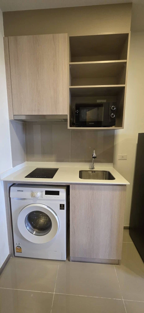 For rent: NIA-by-Sansiri, 7th floor, partitioned unit, fully furnished, ready to move in. Book now, don't miss out!
