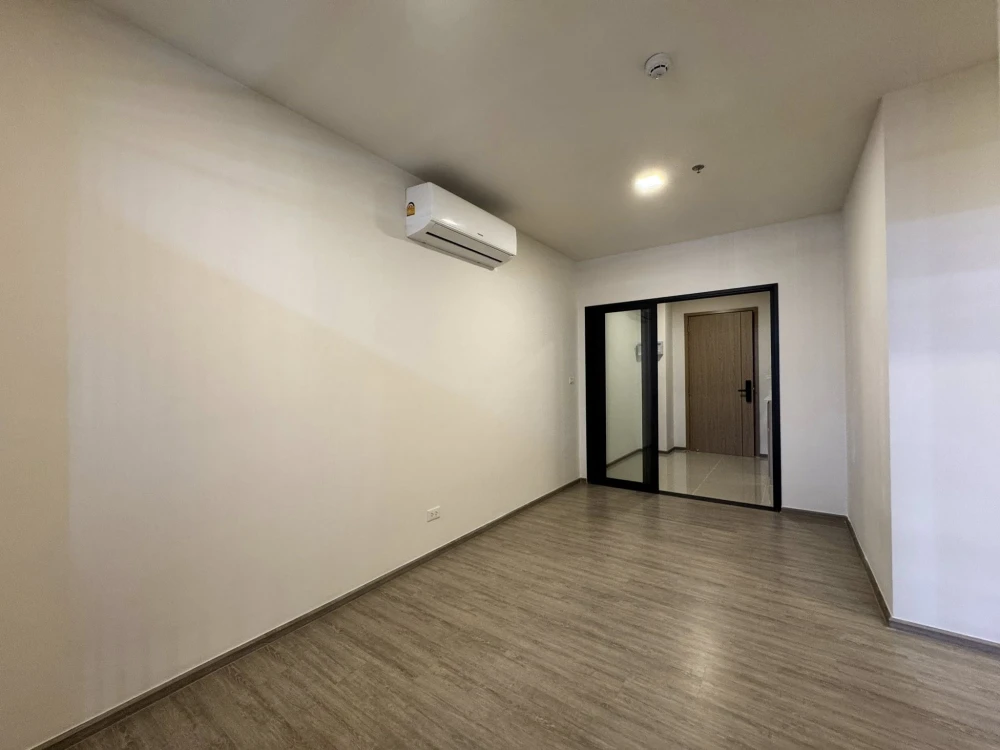For rent NIA-by-Sansiri, spacious room, lots of usable space, good location, great common area, book now