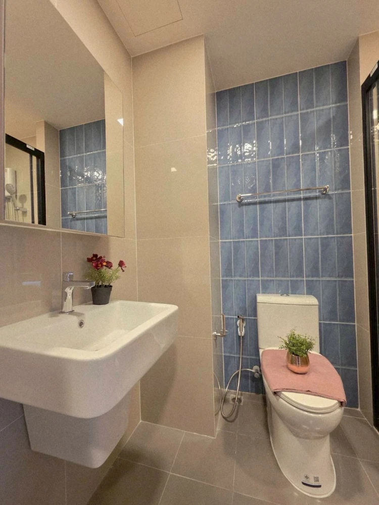 For rent: NIA-by-Sansiri, beautifully decorated room, luxurious and expensive-looking, fully furnished, good location, book now.