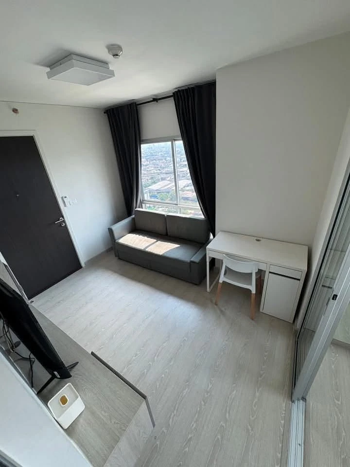 Niche id @ Pakkret Station for rent. A comfortable room with complete amenities. Don't miss out!