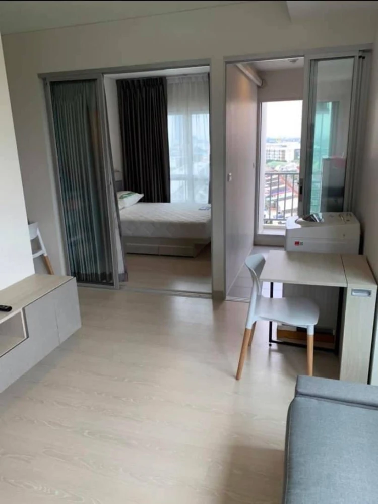 For rent: Niche id @ Pakkret Station, corner room with privacy, fully furnished, swimming pool view, reserve now!