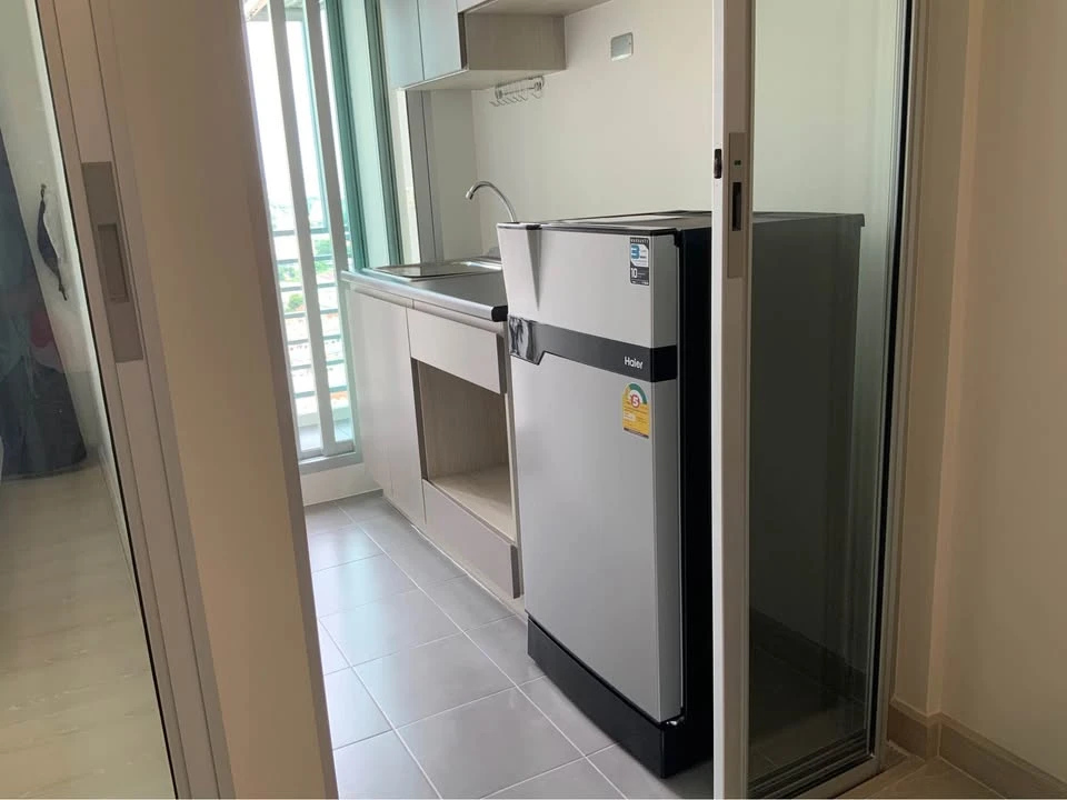Niche id @ Pakkret Station for rent. High floor unit with city view, bright and airy, good ventilation, and affordable price. Book now!