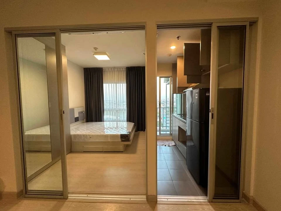 For rent: Niche ID @ Pak Kret Station, ready to move in, fully furnished, reserve now, don't miss out!!