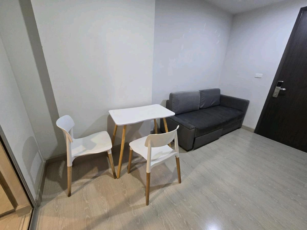 For rent: Niche id Sukhumvit 113, partitioned room, fully furnished. Book now! (Limited time offer!)