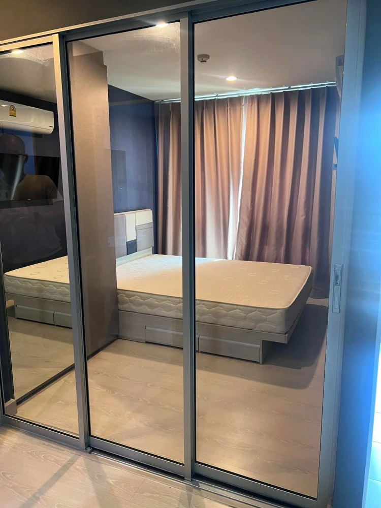 For rent: Niche id Sukhumvit 113, corner room, fully furnished, nice to live in, hurry and book now.