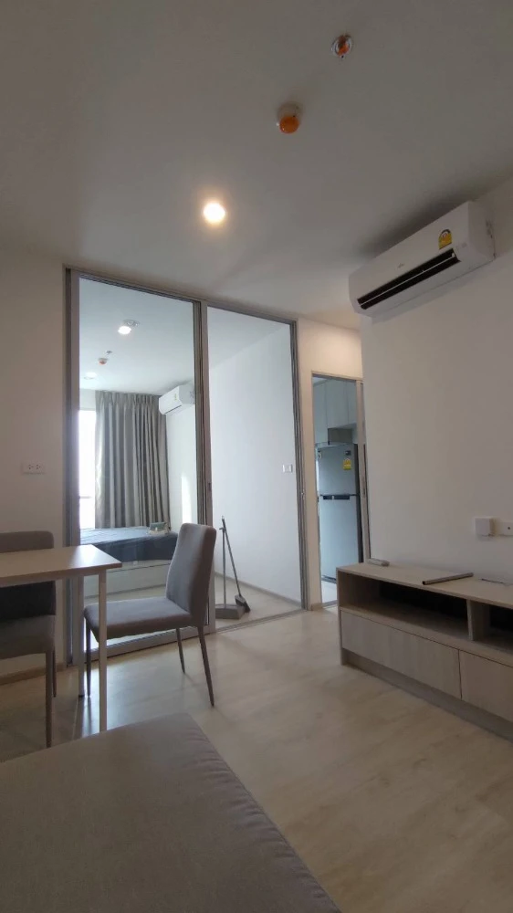For rent: Niche Mono Chaengwattana, 12th floor, swimming pool view, fully furnished, ready to move in, reserve now.