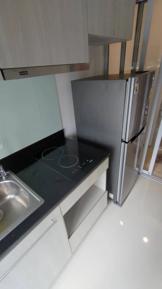 For rent: Niche Mono Chaengwattana, 12th floor, swimming pool view, fully furnished, ready to move in, reserve now.