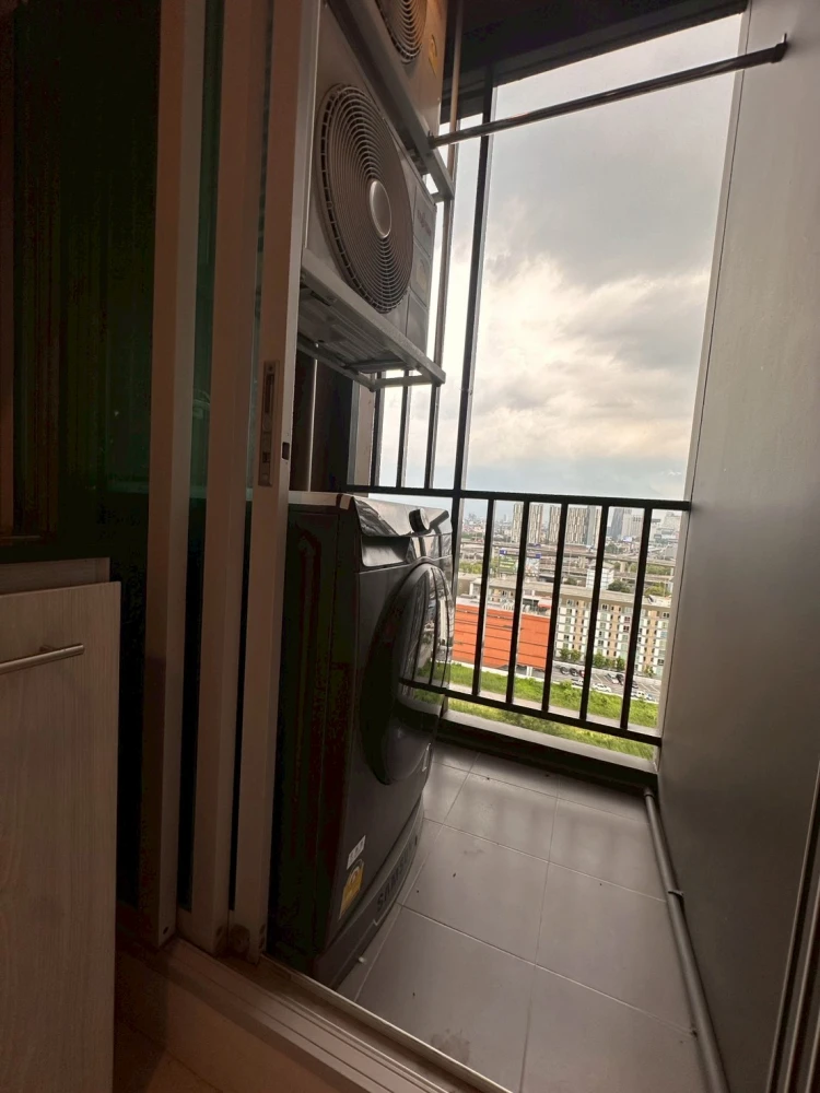 For rent: Niche Mono Chaengwattana, 15th floor, pool view, fully furnished, ready to move in. Reserve now!