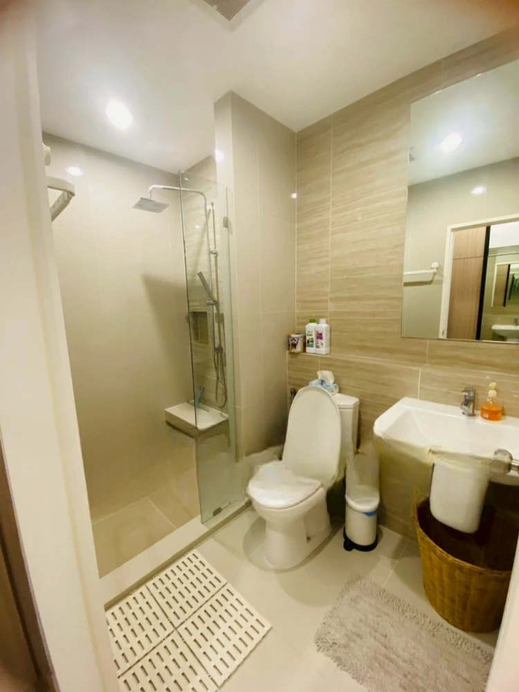 For rent: Niche Mono Charoen Nakorn, a comfortable room with complete furniture and amenities. View of the Chao Phraya River. Reserve now!