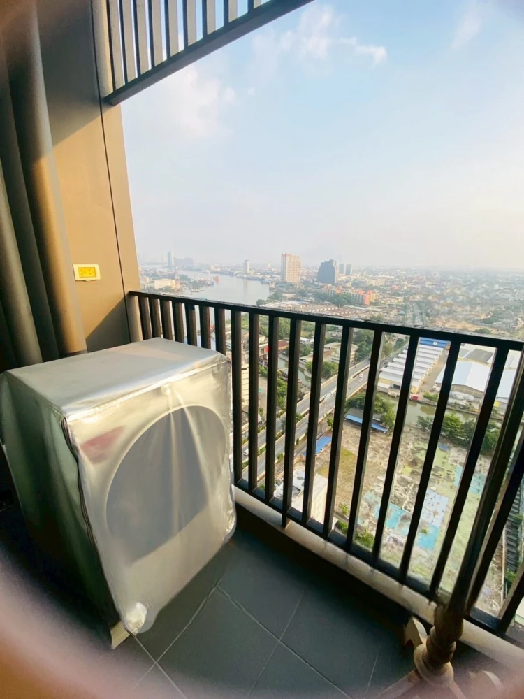 For rent: Niche Mono Charoen Nakorn, a comfortable room with complete furniture and amenities. View of the Chao Phraya River. Reserve now!