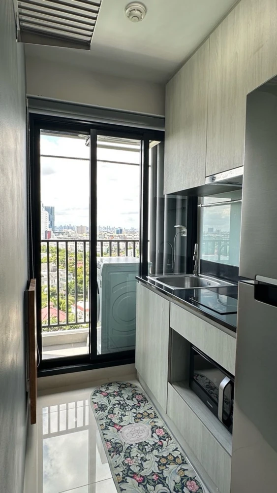 For rent: Niche Mono Mega Space Bangna, beautiful room with fully furnished. Reserve now!