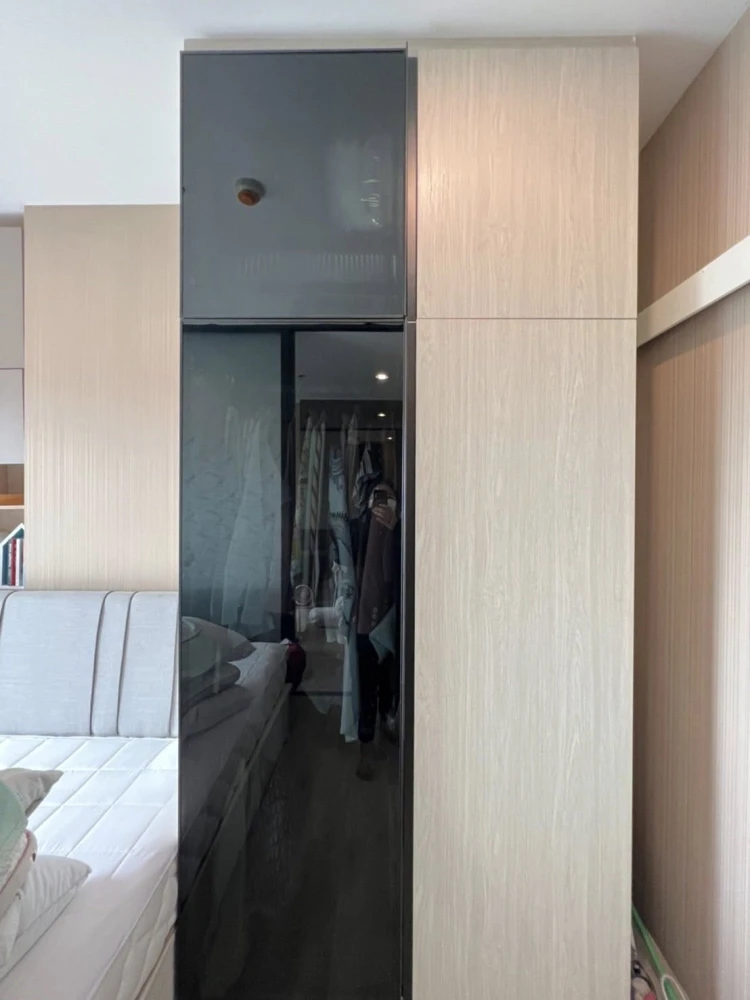 For rent: Niche Mono Mega Space, 24th floor, very high, great breeze, room with swimming pool view. You will regret it if you miss it.