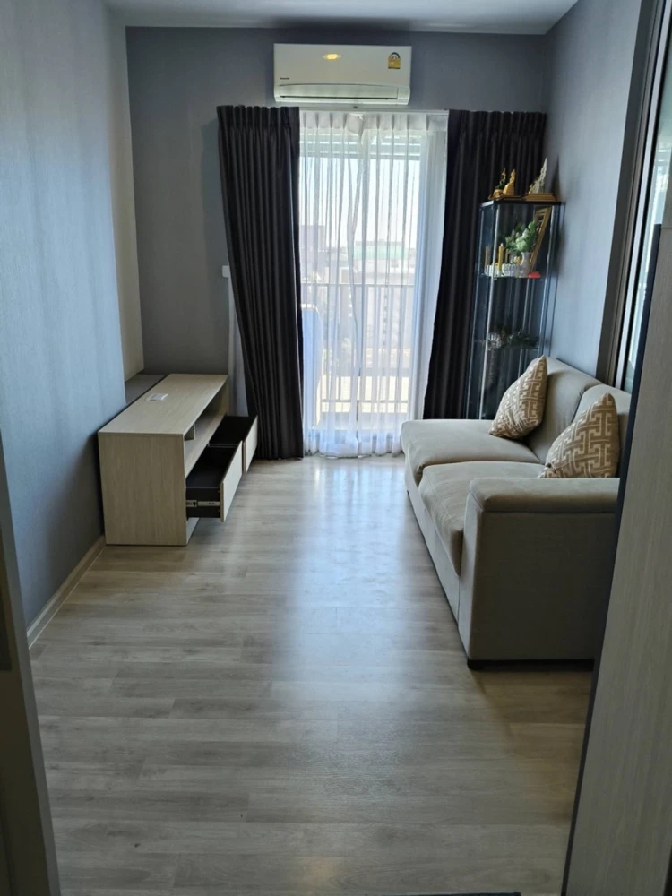 For rent: Niche MONO Ramkhamhaeng, 8th floor, spacious room, fully furnished, ready to move in, reserve now.